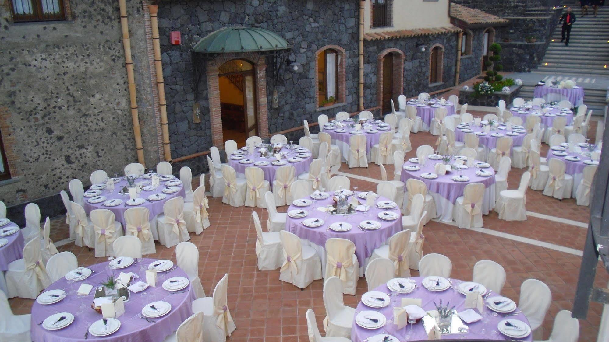 Hostal Antico Borgo Petralia Zafferana Etnea Exterior foto